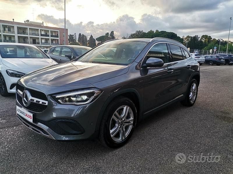 Usata Mercedes GLA220 190 CV (139 kW) 2021 Grigio SUV
