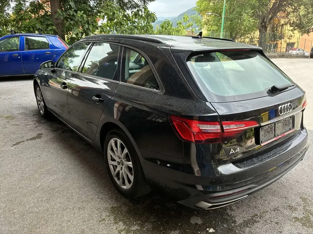 Usata Audi A4 Advanced Plus 136 CV (100 kW) 2023 Nero Station wagon