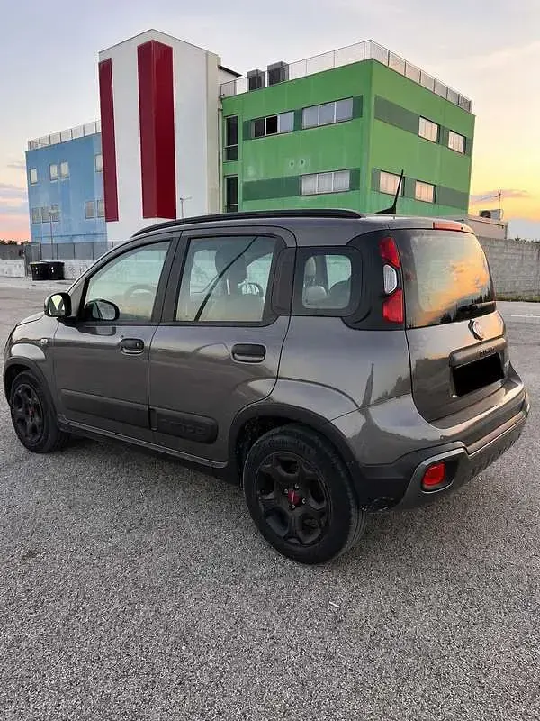 Käytetty Fiat Panda Cross Cross 69 HP (50 kW) 2022 Viistoperä