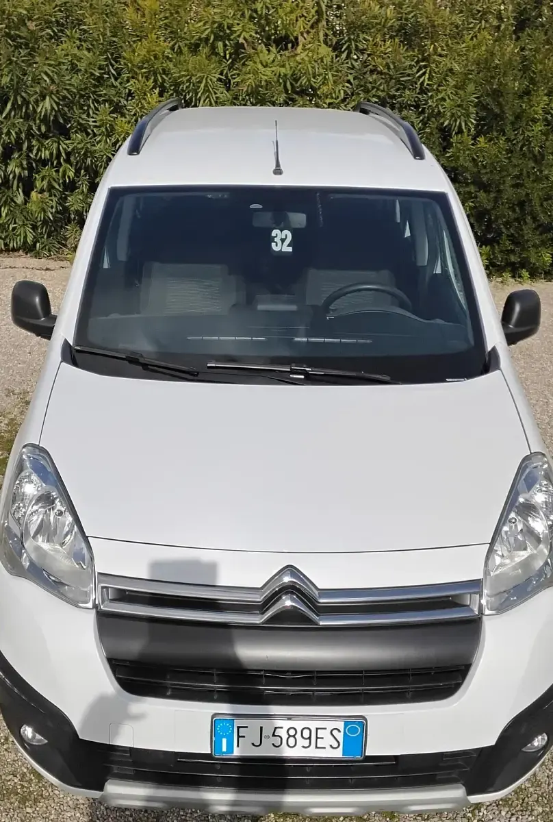 Usata Citroën e-Berlingo Feel 99 CV (72 kW) 2017 Bianco Monovolume
