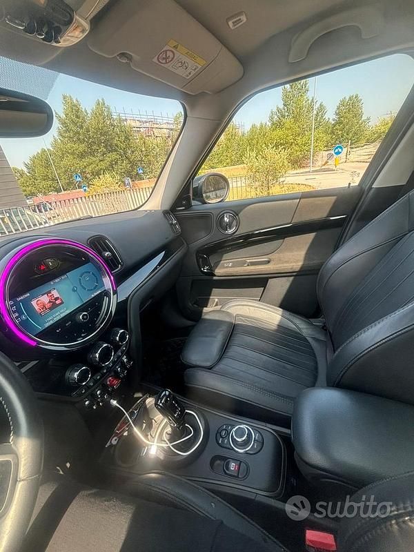 Usata Mini Countryman 178 CV (130 kW) 2023 Verde SUV