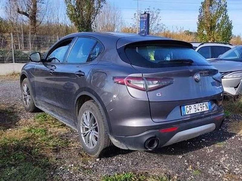 Usata Alfa Romeo Stelvio Super 209 CV (153 kW) 2023 Grigio SUV