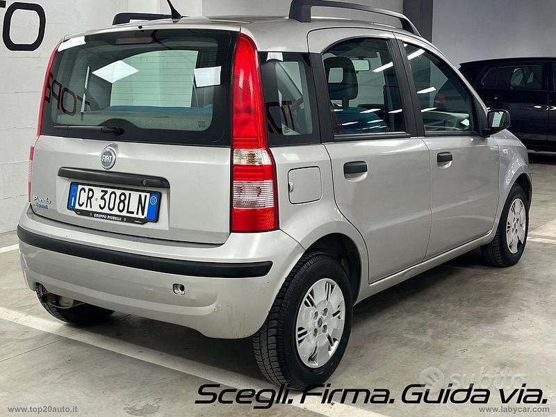 Usata Fiat Panda 60 CV (44 kW) 2005 Argento Berlina