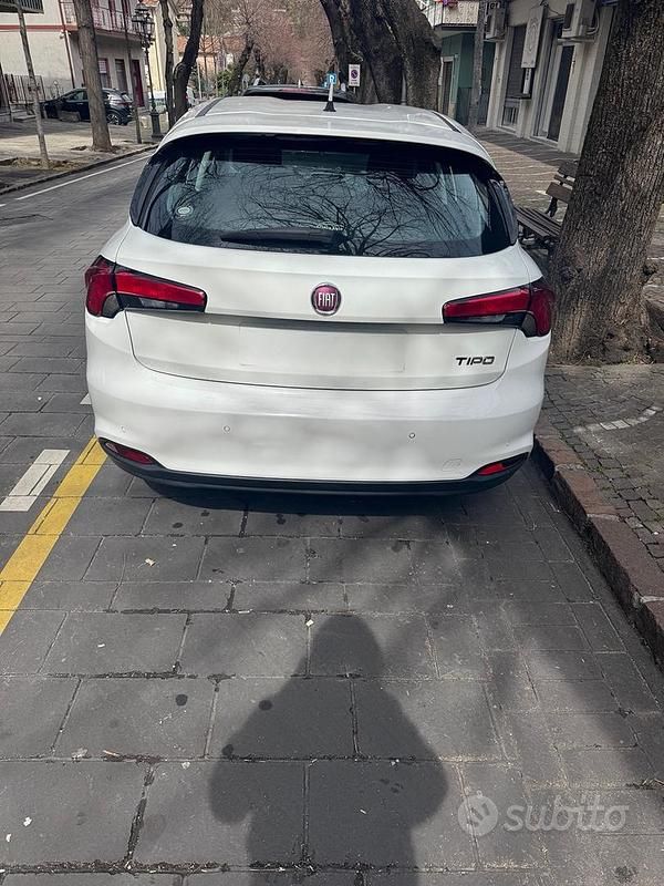 Usata Fiat Tipo 120 CV (88 kW) 2016 Bianco Berlina