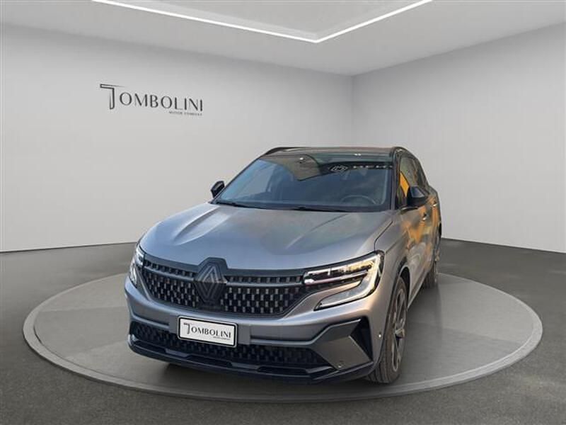 Usata Renault Austral Iconic 200 CV (147 kW) 2024 Grigio scuro SUV