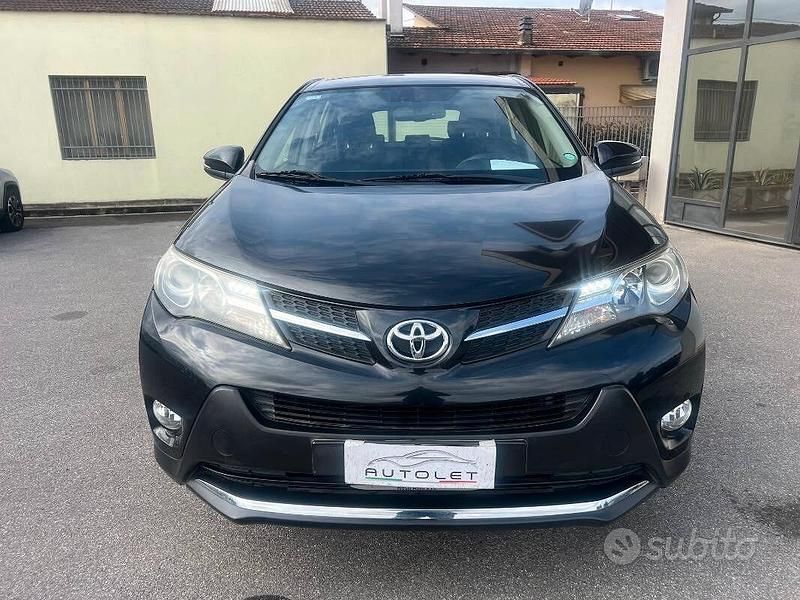 Usata Toyota RAV4 Active 124 CV (91 kW) 2014 Nero SUV