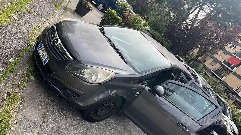 Usata Opel Corsa 95 CV (69 kW) 2014 Grigio Utilitaria