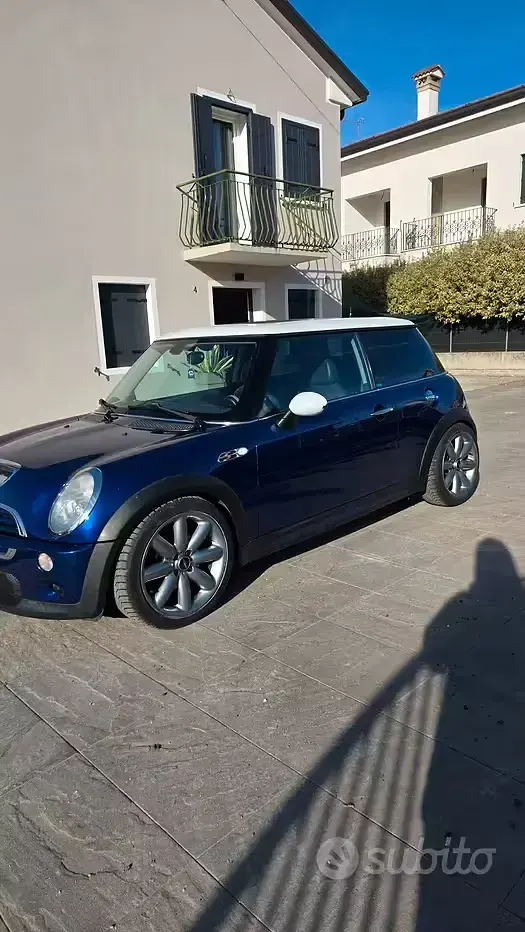 Usata Mini Cooper S 170 CV (125 kW) 2004 Bluazzurro Utilitaria
