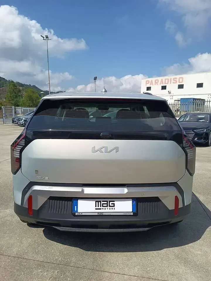 Usata Kia EV3 Air 50 kW (68 CV) 2025 Beige SUV
