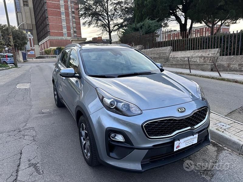 Usata Kia Sportage 136 CV (100 kW) 2021 Grigio SUV
