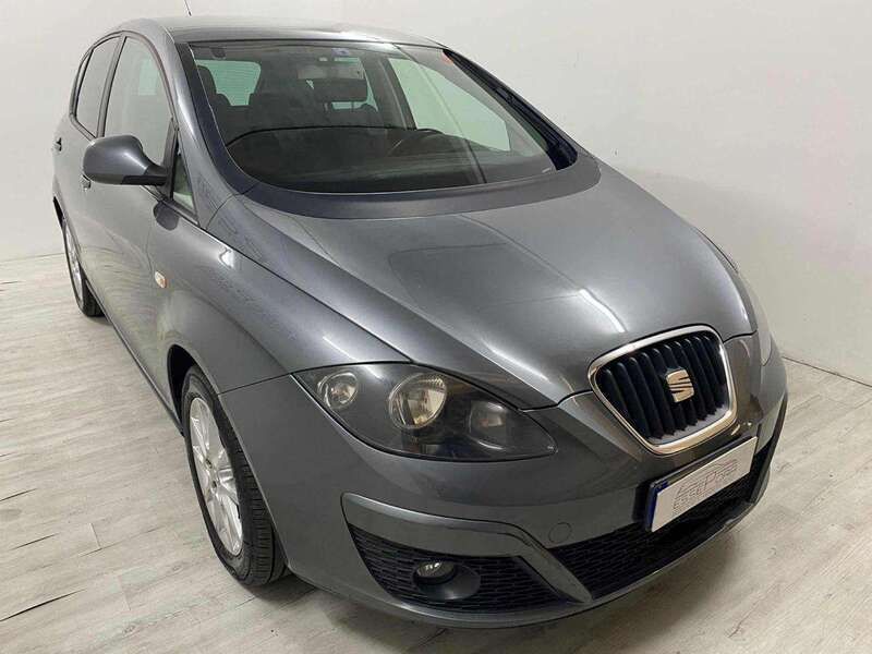 Usata Seat Altea Reference 90 CV (66 kW) 2013 Grigio Monovolume