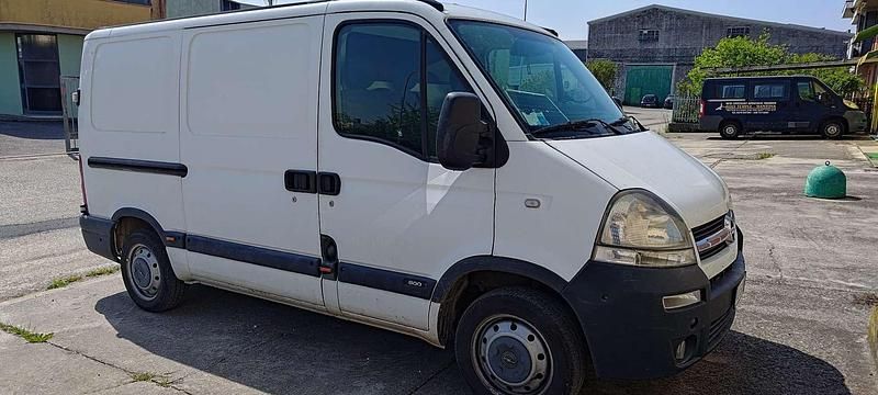 Usata Opel Movano 99 CV (72 kW) 2004 Furgone