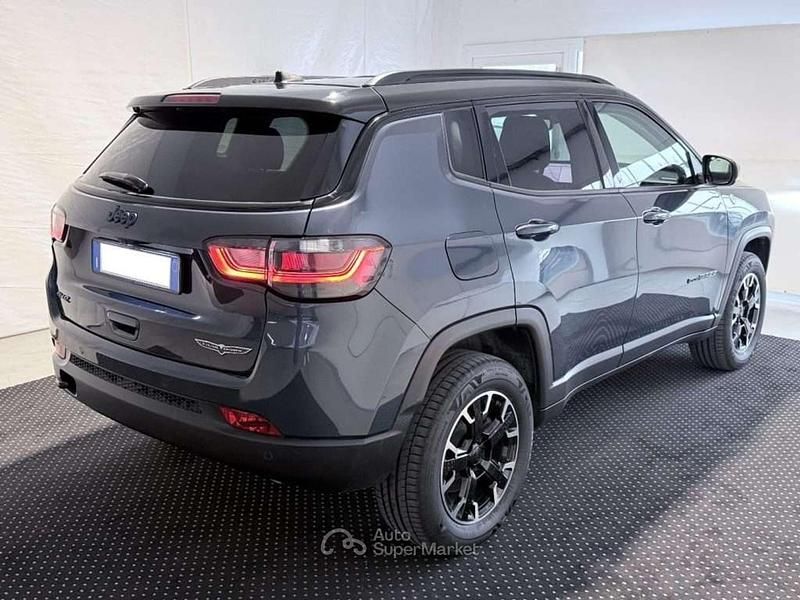 Usata Jeep Compass Trailhawk 179 CV (131 kW) 2023 Blu SUV