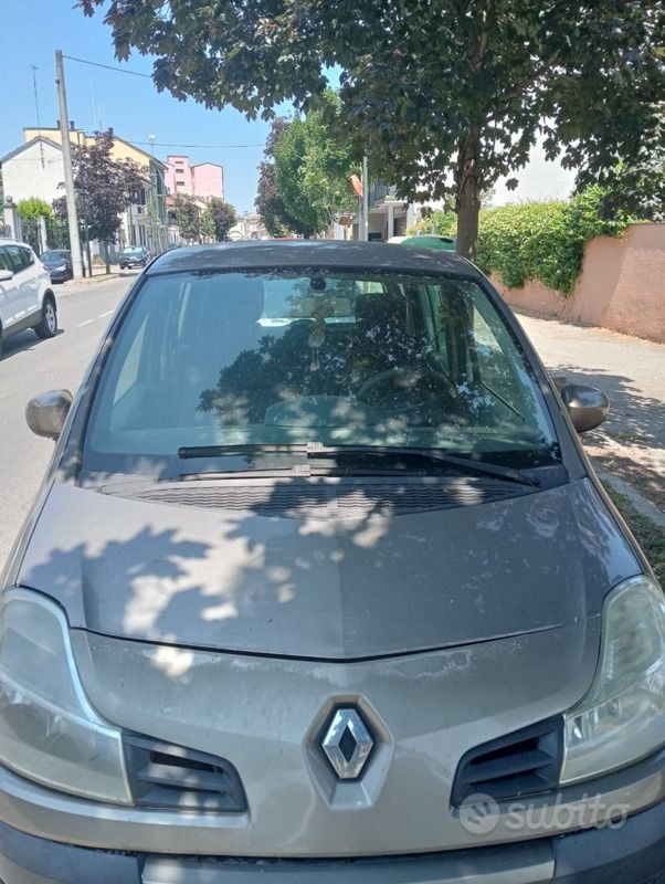 Usata Renault Modus 2009 Grigio Monovolume