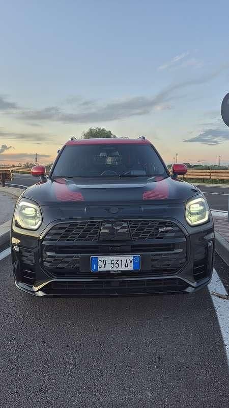 Nero Usata 2024 Mini John Cooper Works Countryman SUV | 42.000 € - Immagine 1/4
