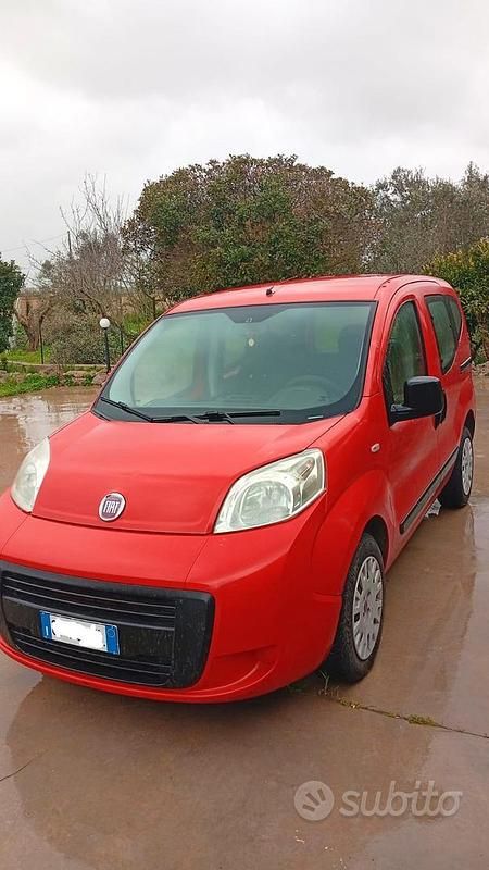 Usata Fiat Qubo Trekking 75 CV (55 kW) 2012 Rosso Monovolume