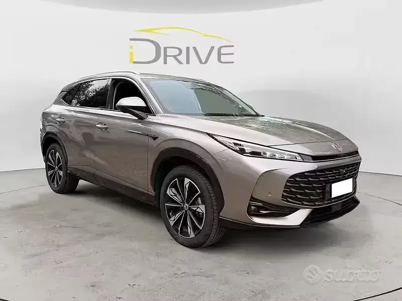 Usata MG HS Luxury 170 CV (125 kW) 2025 Grigio SUV