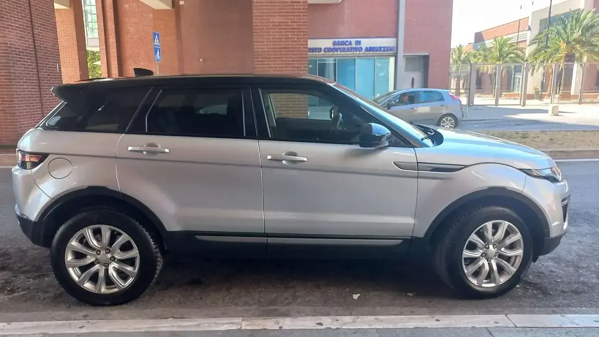Usata Land Rover Range Rover evoque SE 150 CV (110 kW) 2018 SUV