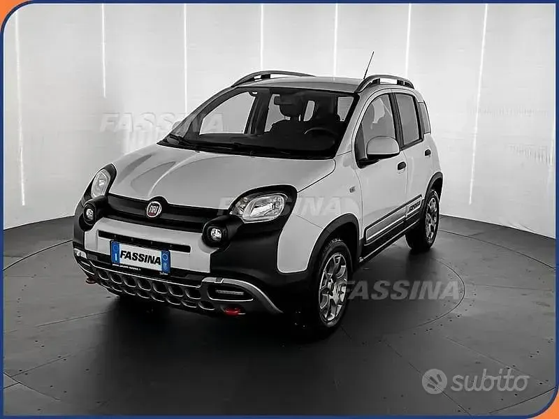 Usata Fiat Panda Cross Cross 90 CV (66 kW) 2017 Bianco Utilitaria