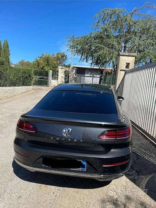 Usata VW Arteon Elegance 150 CV (110 kW) 2019 Nero Coupé