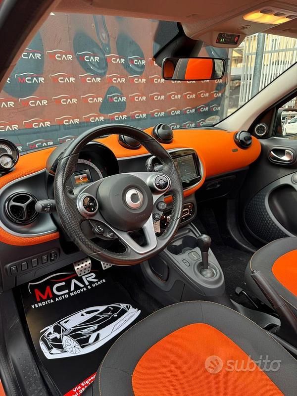 Usata Smart ForFour Passion 90 CV (66 kW) 2019 Grigio Utilitaria