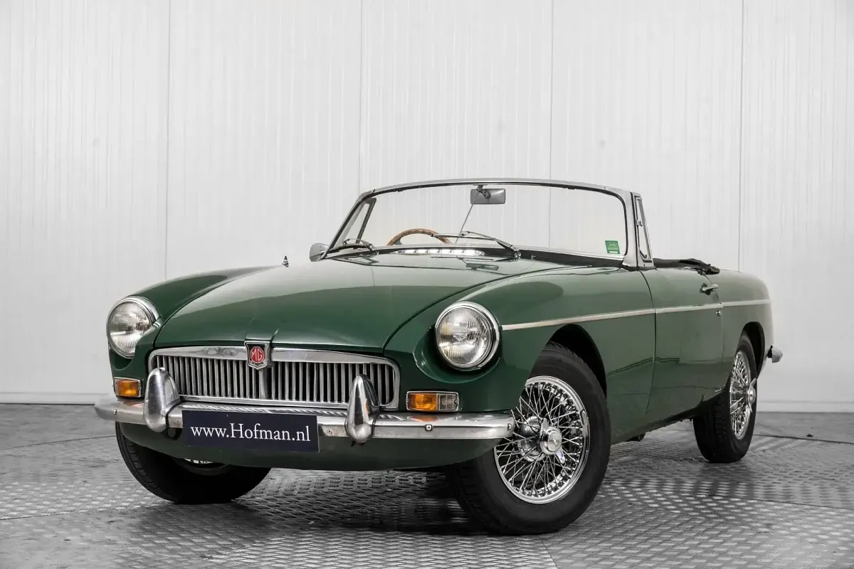 Usata MG B 96 CV (70 kW) 1969 Verde Cabrio