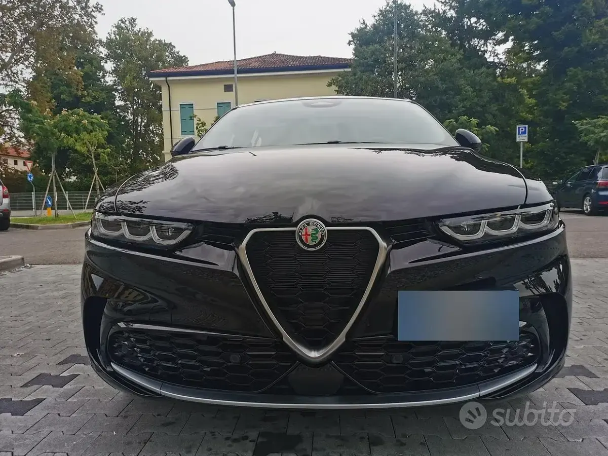 Usata Alfa Romeo Tonale Ti 131 CV (96 kW) 2023 Nero SUV
