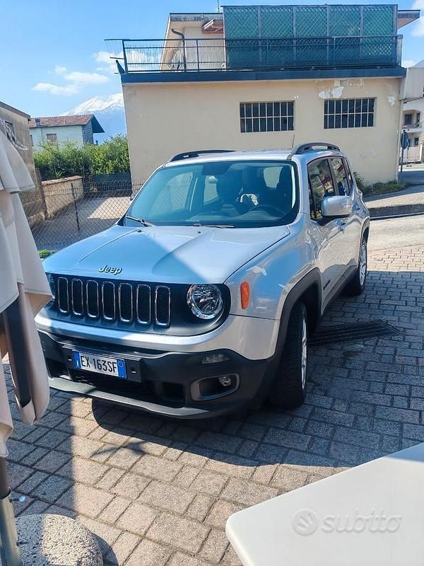 Usata Jeep Renegade Longitude 120 CV (88 kW) 2014 Grigio SUV