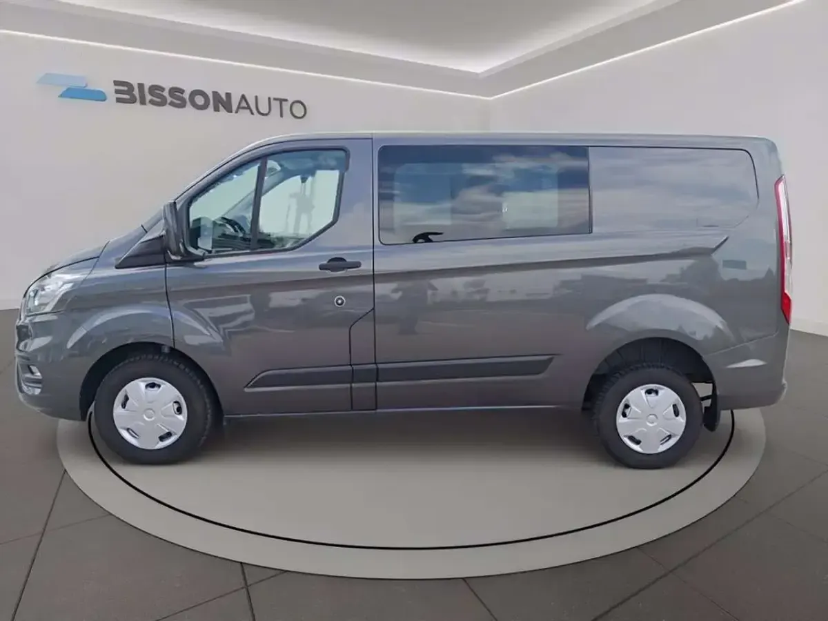 Usata Ford Transit Custom Trend 131 CV (96 kW) 2023 Magnetic Furgone