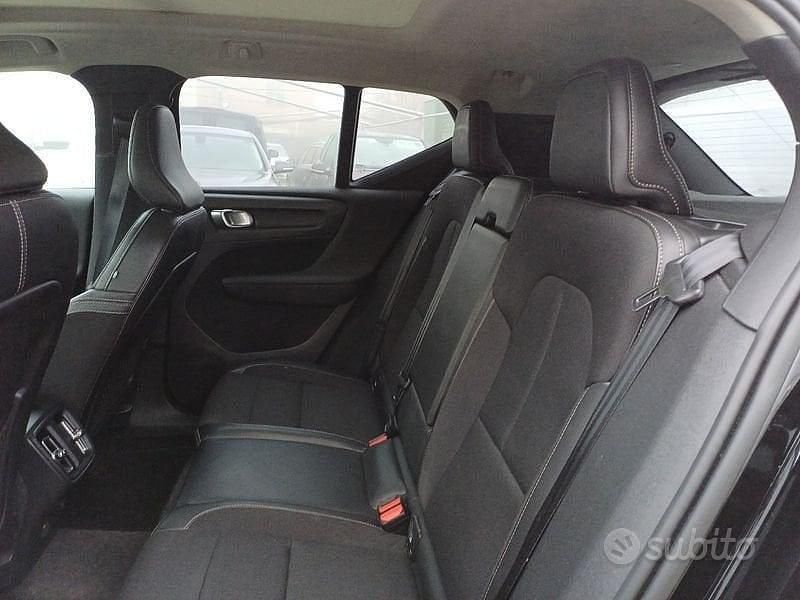 Usata Volvo XC40 Inscription 150 CV (110 kW) 2020 Nero SUV