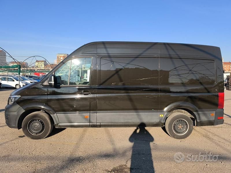 Usata VW Crafter 140 CV (102 kW) 2020 Marrone Furgone