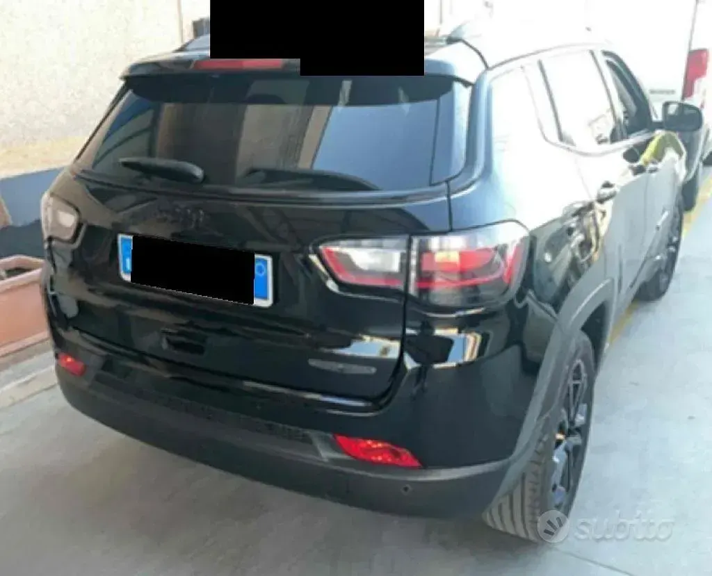 Usata Jeep Compass Night Eagle 131 CV (96 kW) 2022 Nero SUV