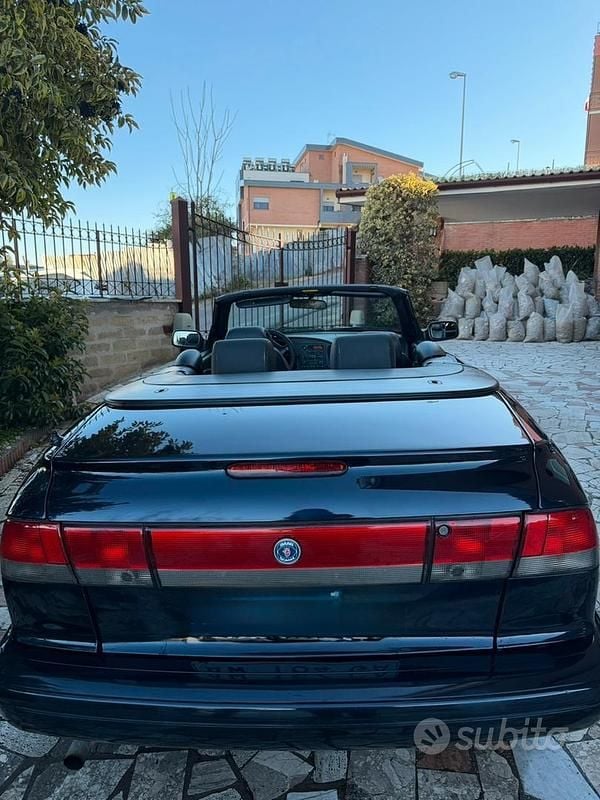 Usata Saab 900 Cabriolet 126 CV (92 kW) 1998 Blu Cabrio