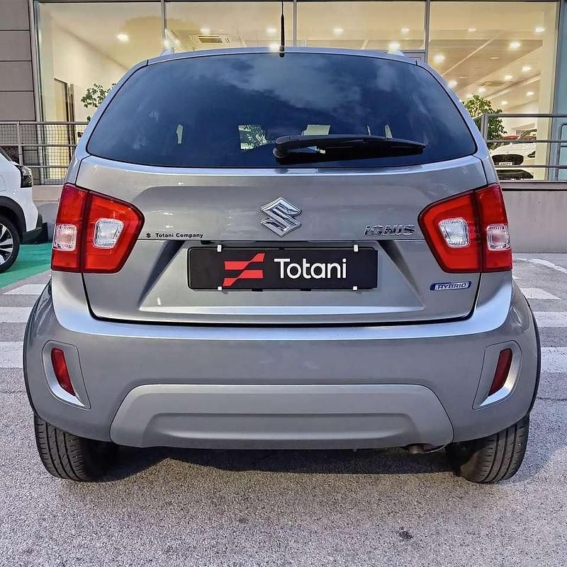 Usata Suzuki Ignis 83 CV (61 kW) 2021 Argento SUV