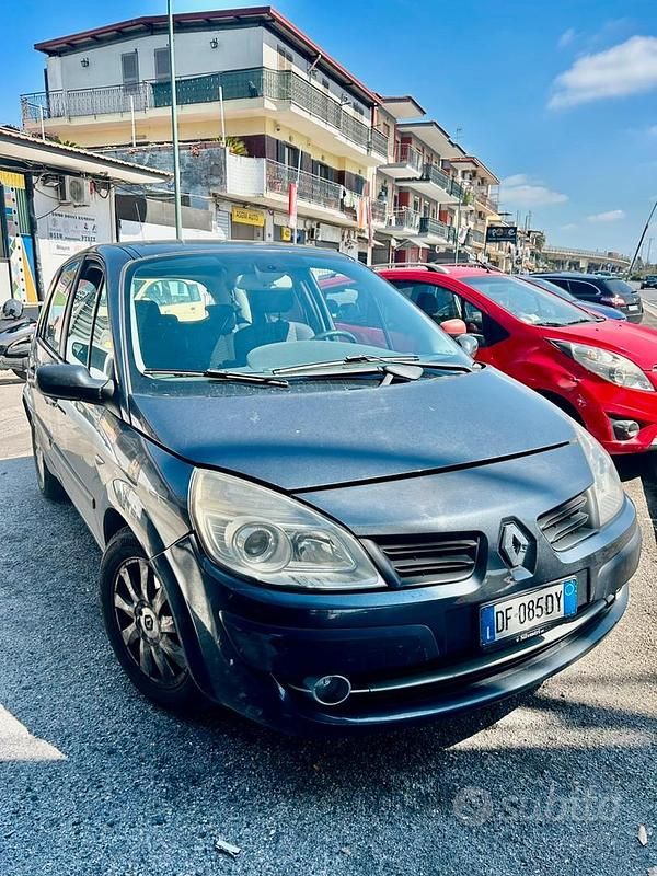 Usata Renault Scénic II 2006 Grigio Monovolume