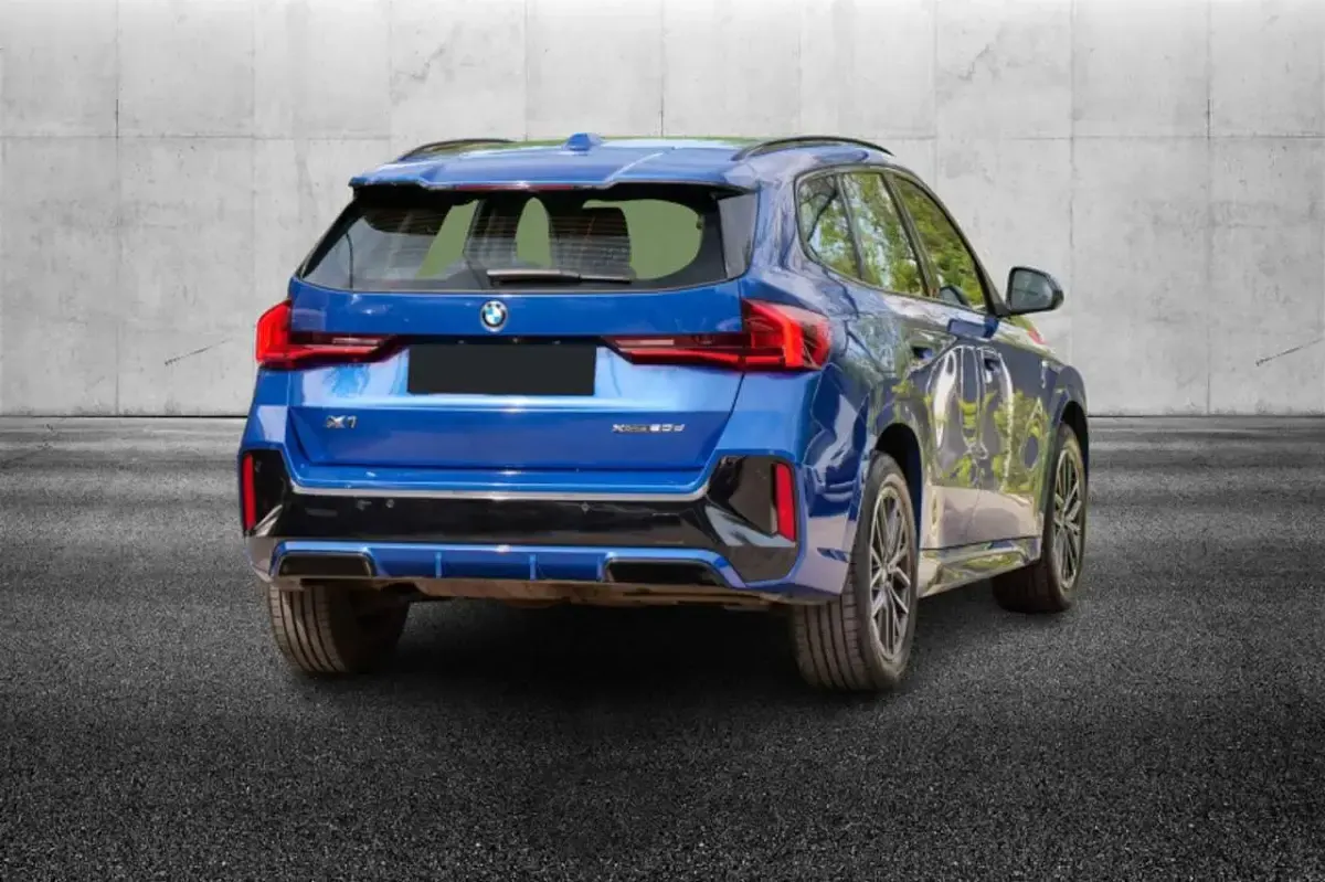 Usata BMW X1 M Sport 150 CV (110 kW) 2025 Blu/azzurro SUV