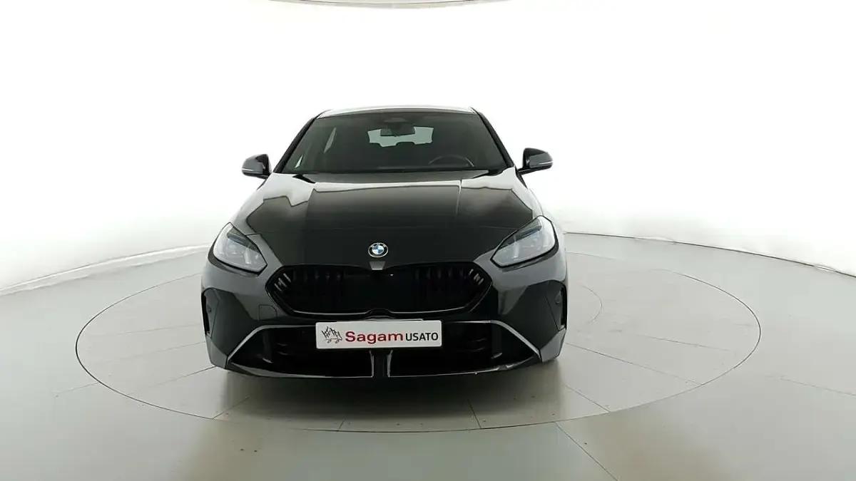 Usata BMW 118 M Sport 150 CV (110 kW) 2025 Nero intenso Utilitaria