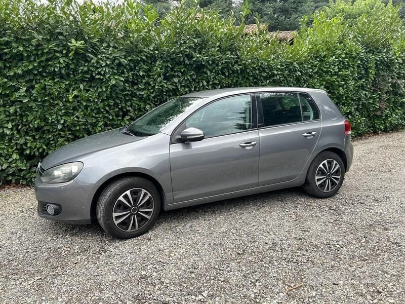 Usata VW Golf VI 140 CV (102 kW) 2009 Grigio Utilitaria