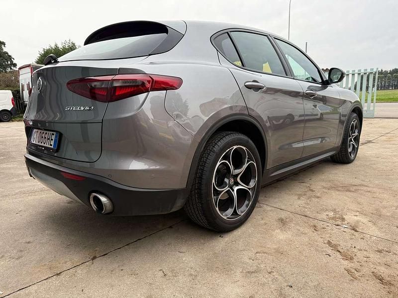 Usata Alfa Romeo Stelvio Executive 209 CV (153 kW) 2020 Other SUV