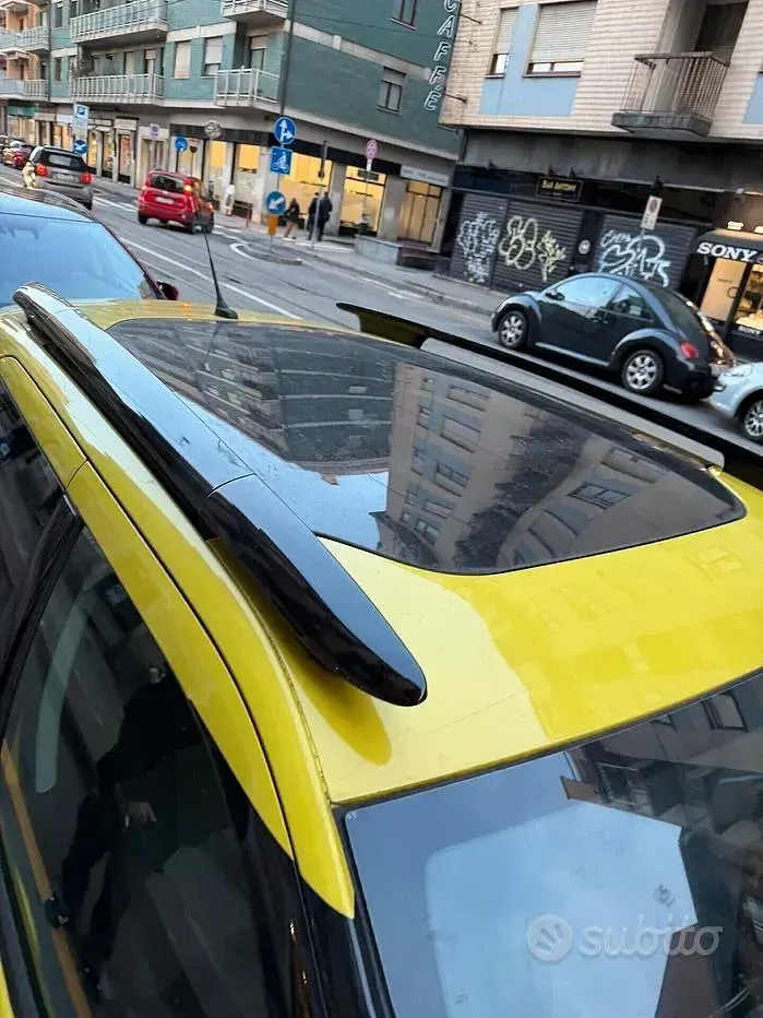 Usata Citroën C4 Shine 99 CV (72 kW) 2016 Giallo Berlina