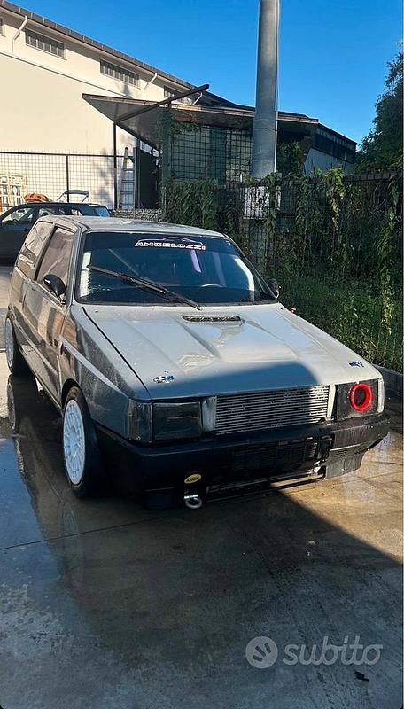 Usata Fiat Uno 270 CV (198 kW) 1995 Grigio Utilitaria