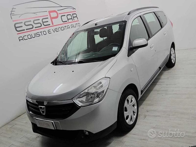 Grigio Usata 2014 Dacia Lodgy Lauréate Monovolume | 5500 € (Ottimo prezzo) - Immagine 1/4