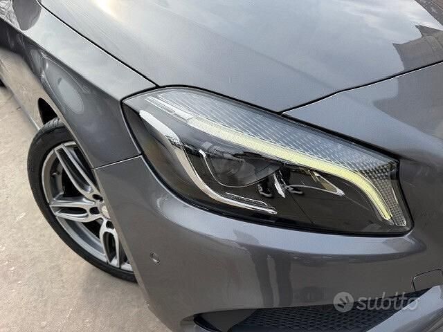Usata Mercedes A180 Premium 109 CV (80 kW) 2015 Grigio Berlina