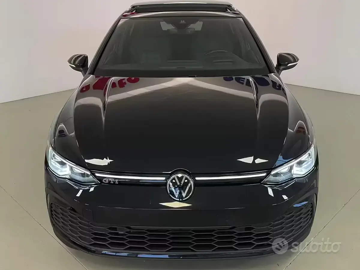 Usata VW Golf VIII GTI 245 CV (180 kW) 2024 Nero Berlina