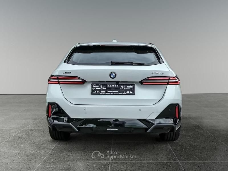 Usata BMW 520 M Sport 197 CV (144 kW) 2024 Bianco Station wagon