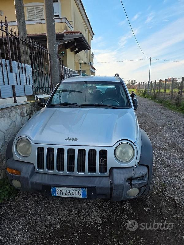 Usata Jeep Cherokee 2002 SUV