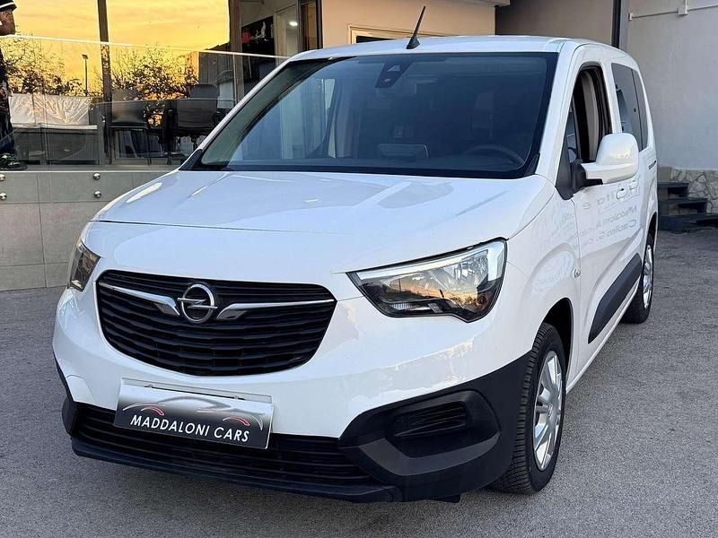 Bianco Usata 2021 Opel Combo Monovolume | 12.000 € - Immagine 1/4