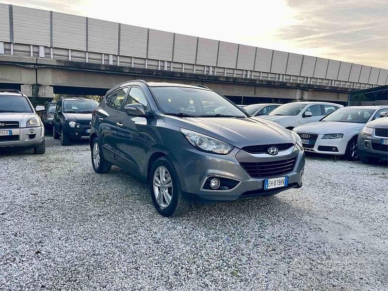 Usata Hyundai ix35 Style 116 CV (85 kW) 2012 Grigio SUV