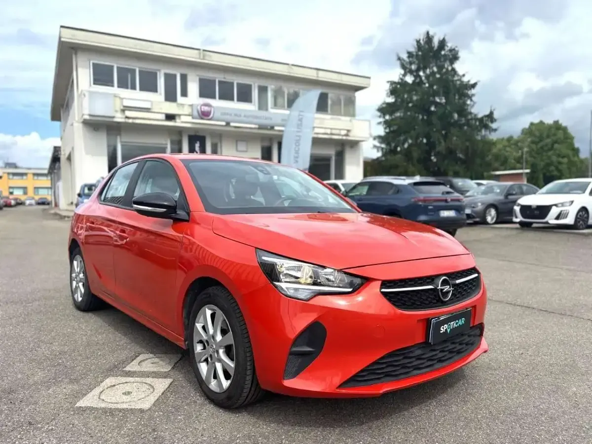 Usata Opel Corsa Edition 75 CV (55 kW) 2021 Arancione Utilitaria
