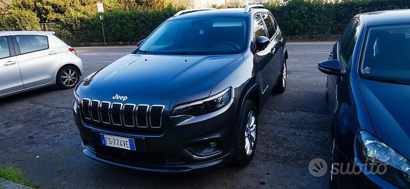 Usata Jeep Cherokee 194 CV (142 kW) 2018 Grigio SUV